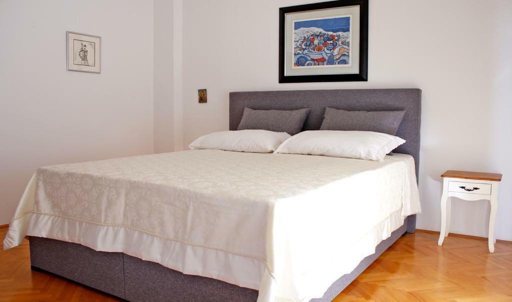 Apartmani Volga Petrcane Exteriér fotografie