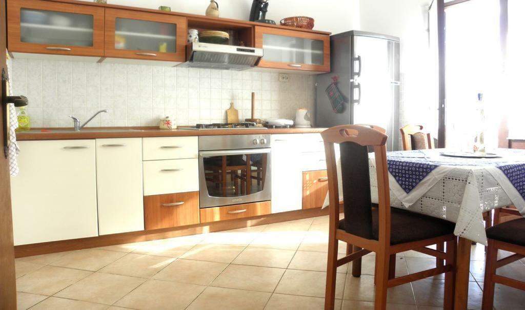 Apartmani Volga Petrcane Exteriér fotografie